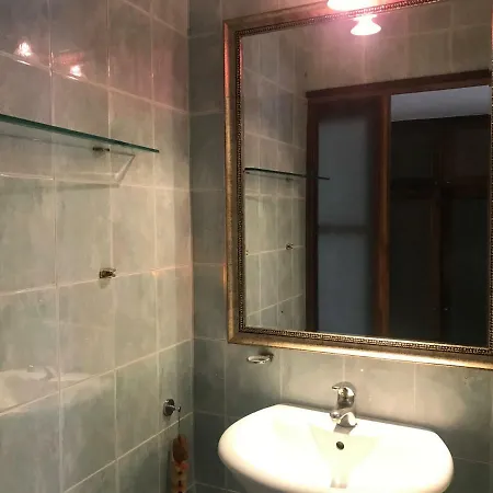 Extremely Spacious 3-bdr - Lozenec Area Апартаменты *