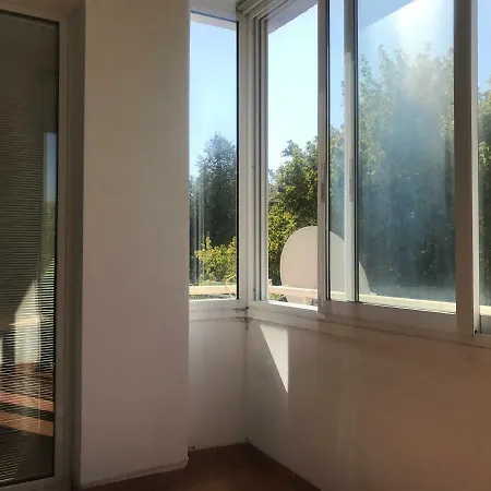 Extremely Spacious 3-bdr - Lozenec Area *